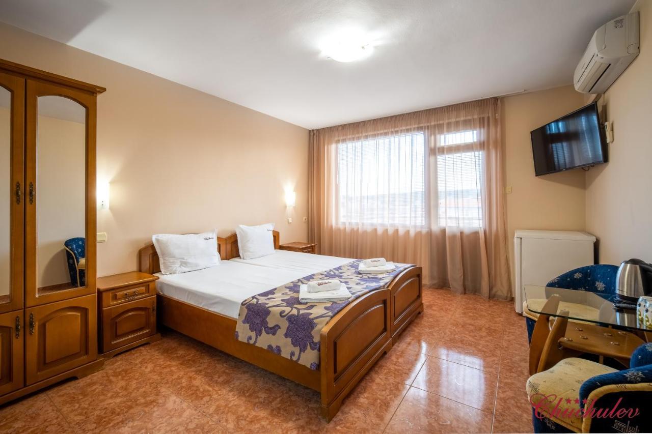 Hotel Chuchulev 索佐波尔 外观 照片