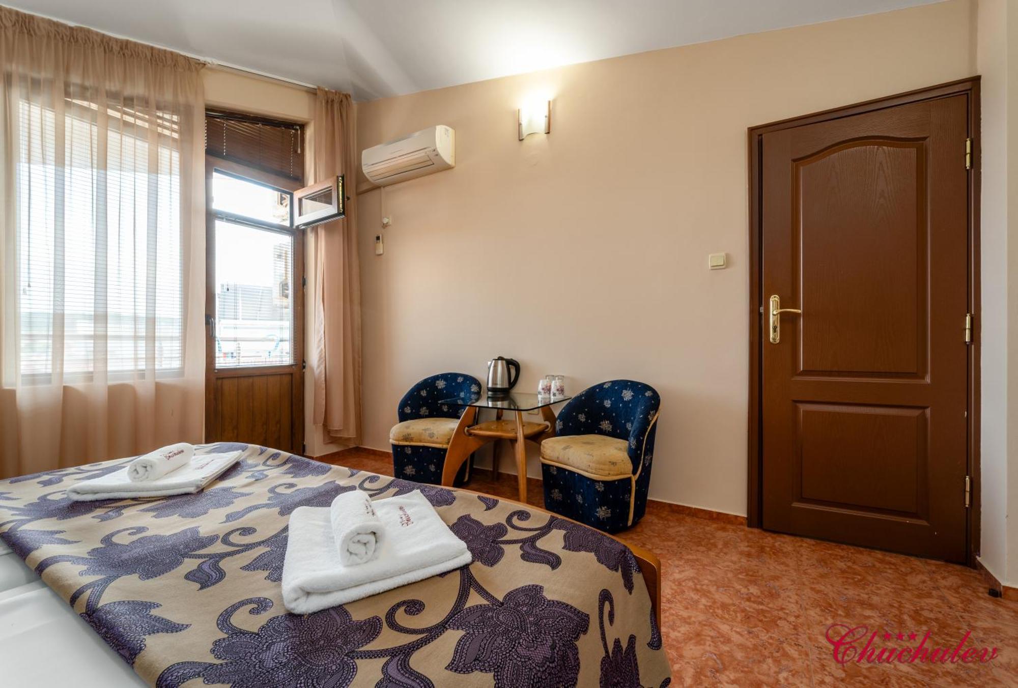 Hotel Chuchulev 索佐波尔 外观 照片