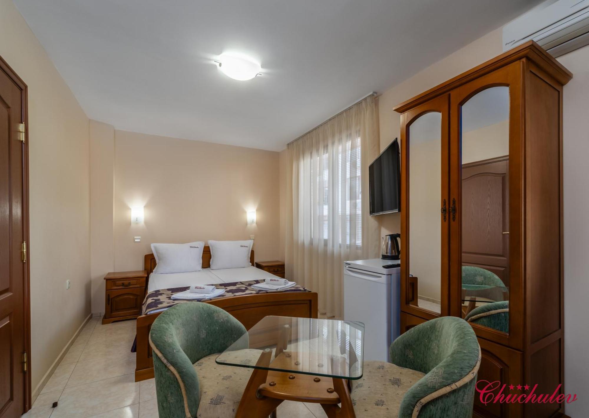 Hotel Chuchulev 索佐波尔 外观 照片