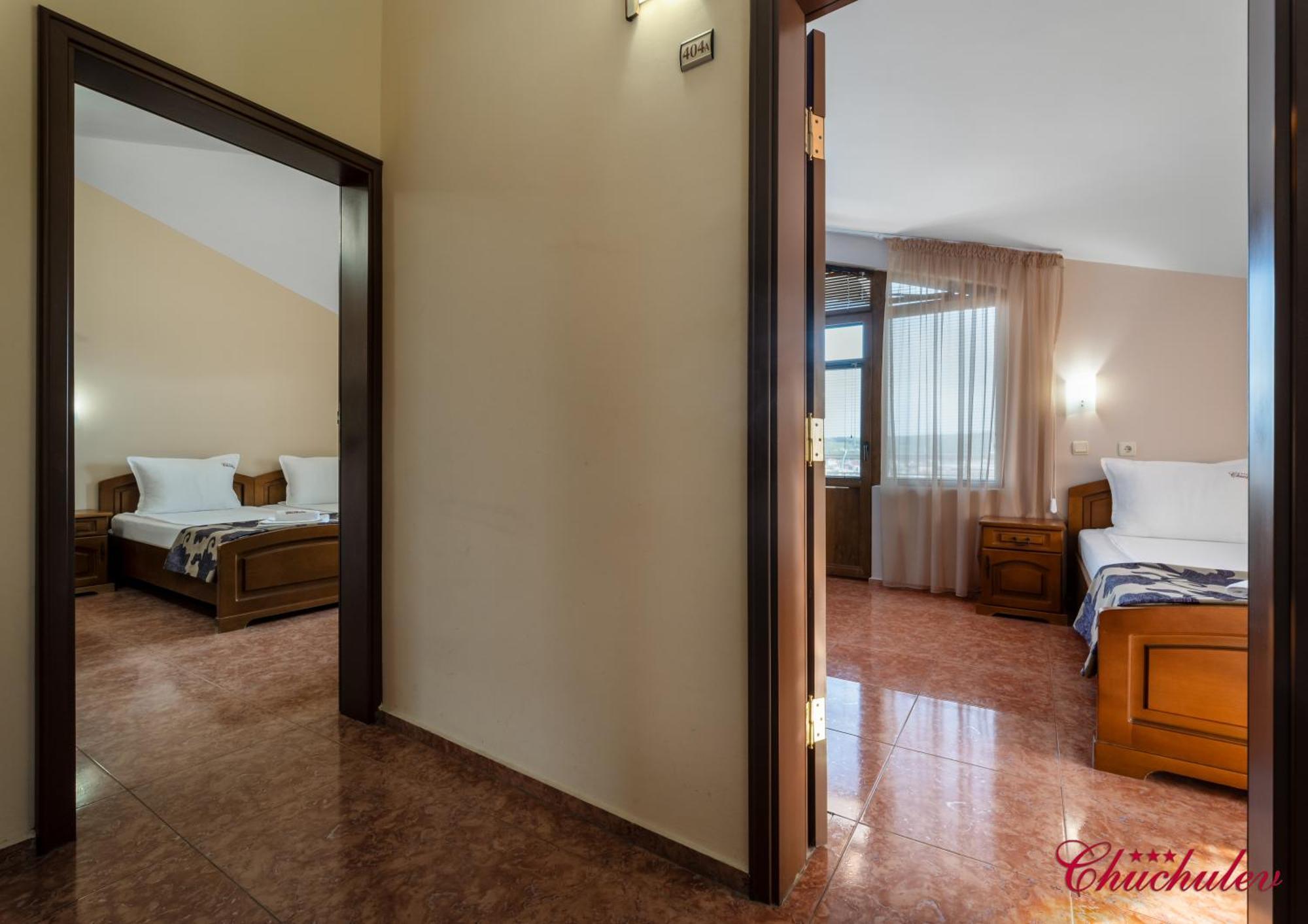 Hotel Chuchulev 索佐波尔 外观 照片