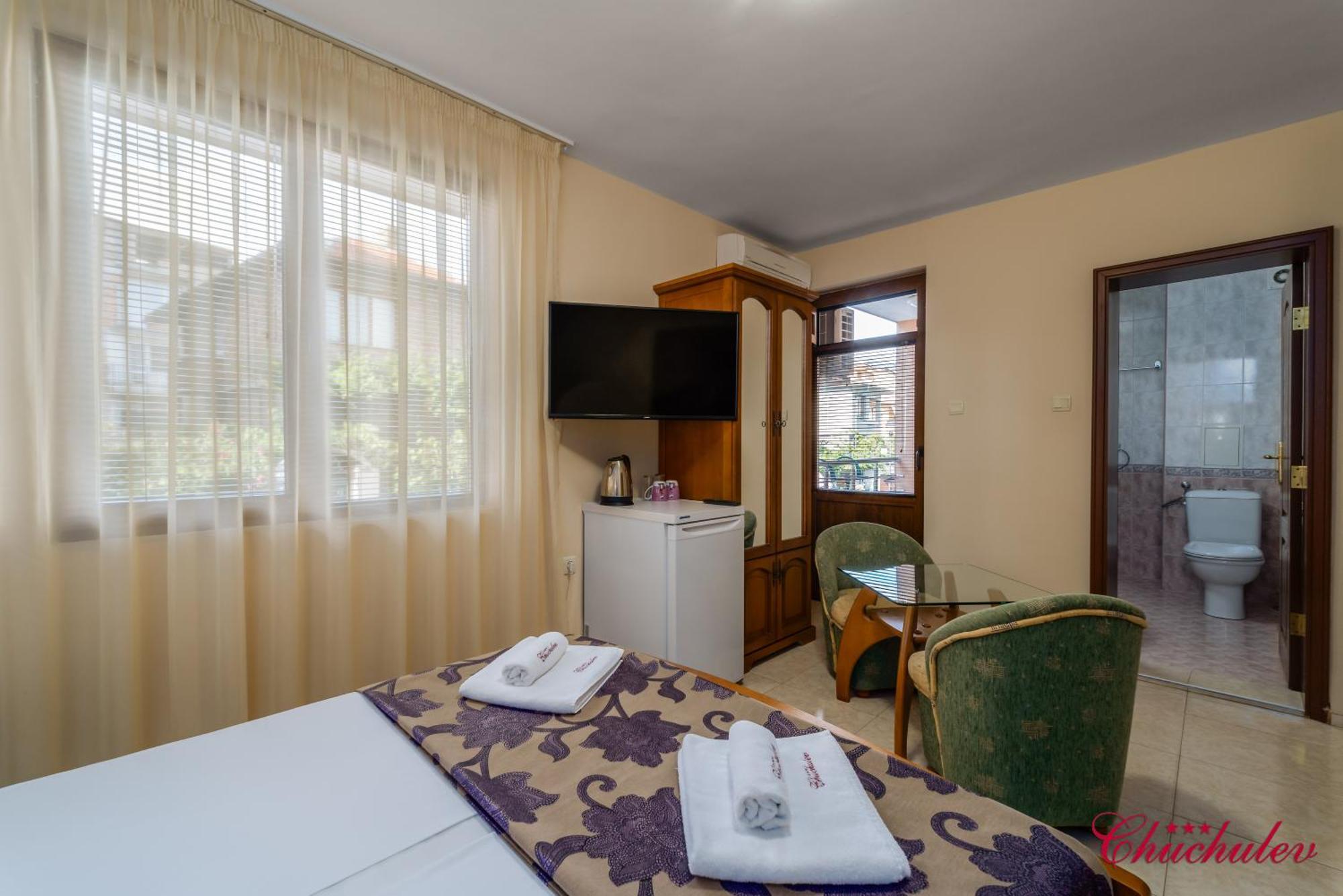 Hotel Chuchulev 索佐波尔 外观 照片
