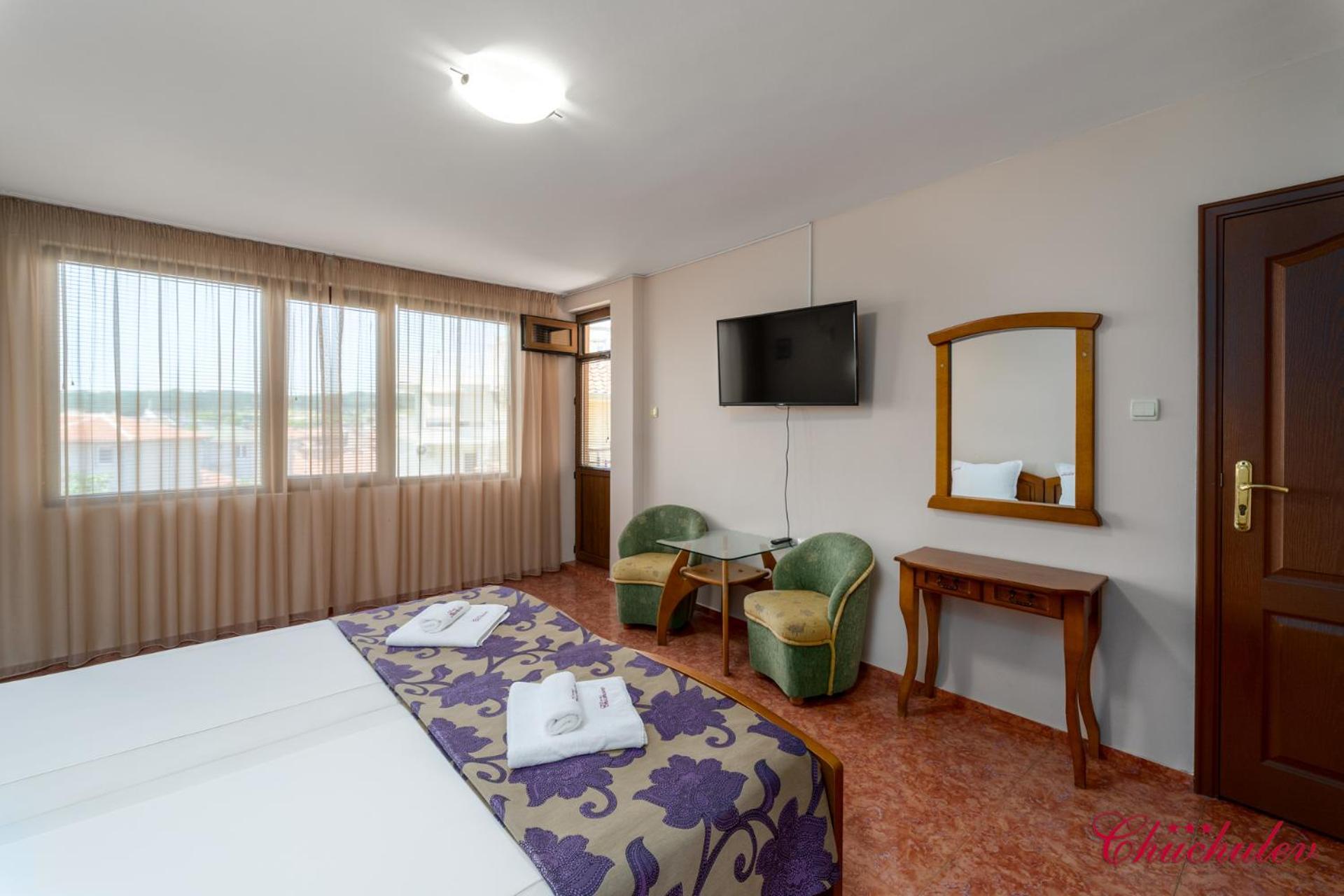 Hotel Chuchulev 索佐波尔 外观 照片